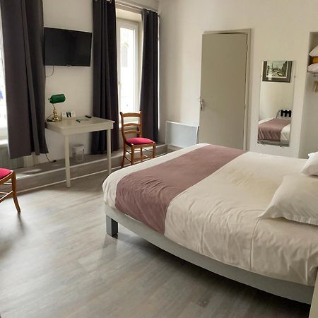 Logis Hotel Restaurant Des Voyageurs Saint-Paulien Экстерьер фото